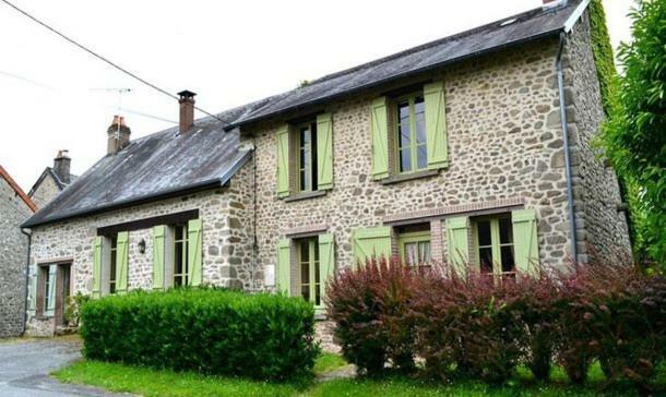 Chamborand Chez Claire Bed & Breakfast エクステリア 写真